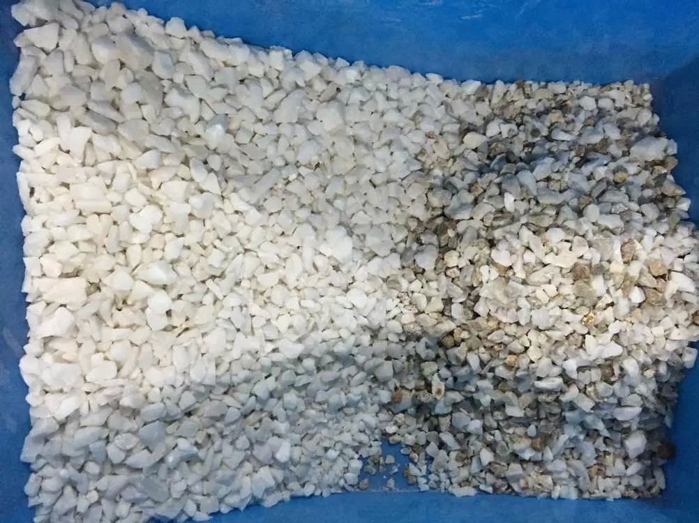 600 مللي متر حزام معدني نحاسي Alu Mineral Glass Color Sorter Wifi Remote Control طبقة واحدة