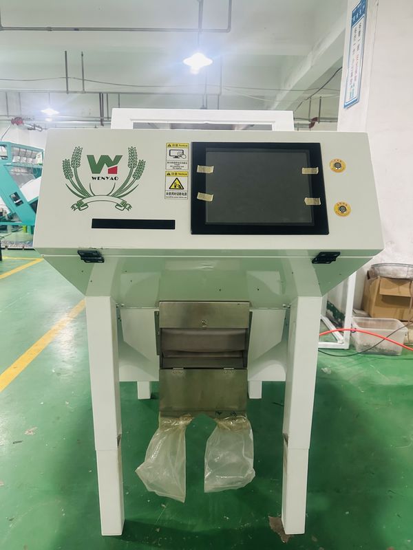 آلة فرز الألوان التلقائية للفلفل الأسود من وينياو لفرز البذور والفاصوليا عالية الدقة