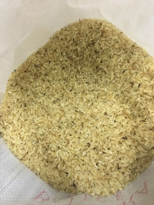 Wenyao آلة فارز لون الأرز المسلوق لفرز الأرز الأسود في مطحنة الأرز في إندونيسيا
