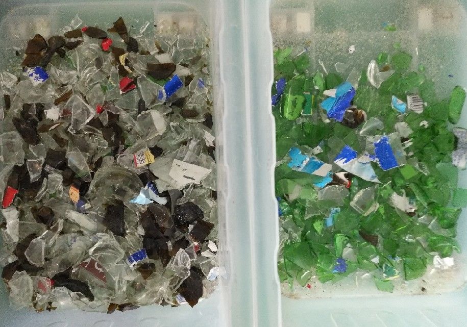 OEM Service Flake Glass Sorting Machine ثلاثي لوني نظام الحصول على صورة CCD
