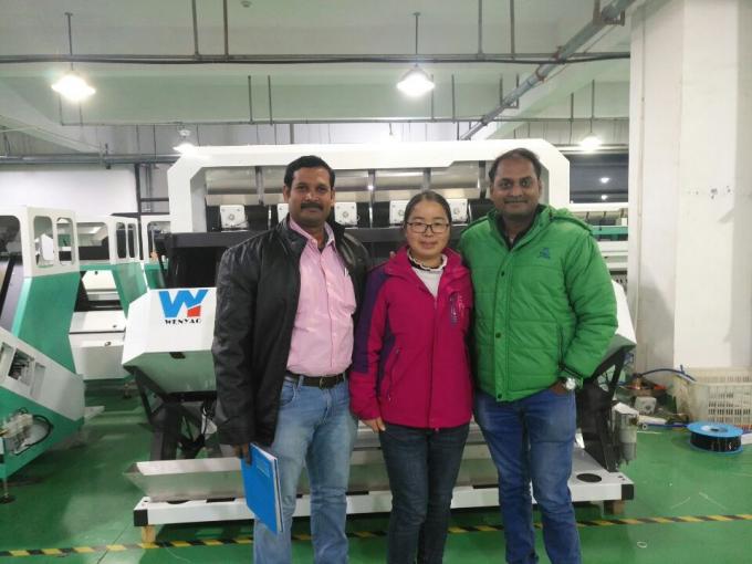 10 آلة تصنيف الألوان من الزجاج الأبيض الزرقاء البنية للصناعة مع جهاز تحكم عن بعد WiFi 12