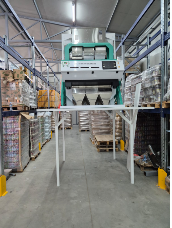 آلة فرز الألوان البلاستيكية الضوئية RGB ذات الوظيفة المصغرة لفرز ألوان الحيوانات الأليفة 17